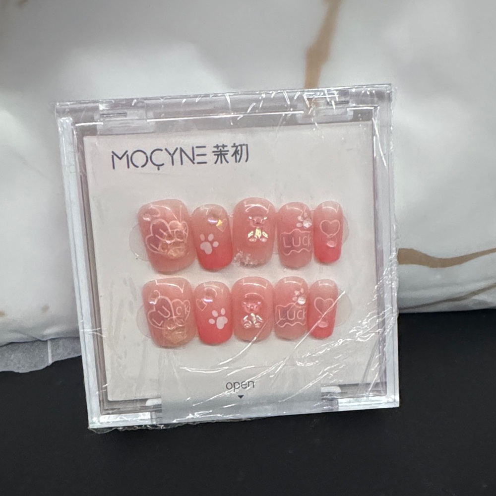 MOCYNE Pink Nail Art Set (All Nail Sizes)
